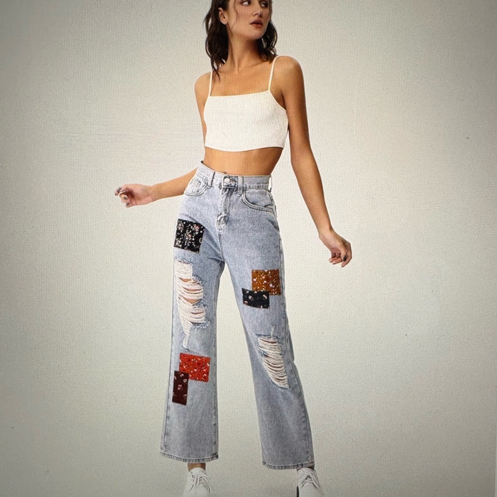 Cider Patchwork Distressed Jeans Women’s  Floral Boho Patch Happy Hour Sz S Boho